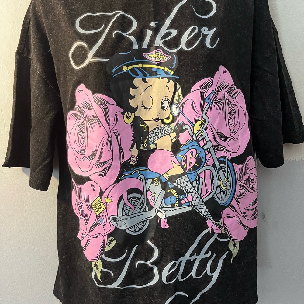 Betty Boop biker women’s Tshirt